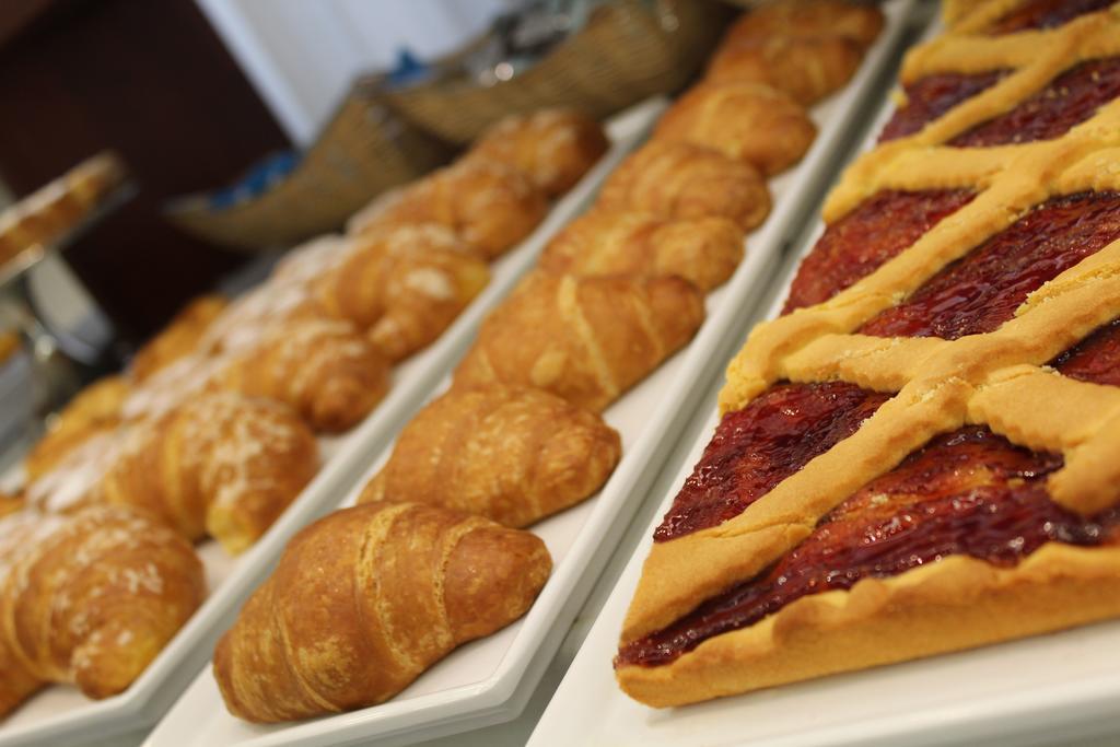 Hotel Delle Nazioni 밀라노마리티마 외부 사진