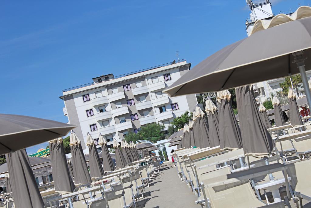 Hotel Delle Nazioni 밀라노마리티마 외부 사진