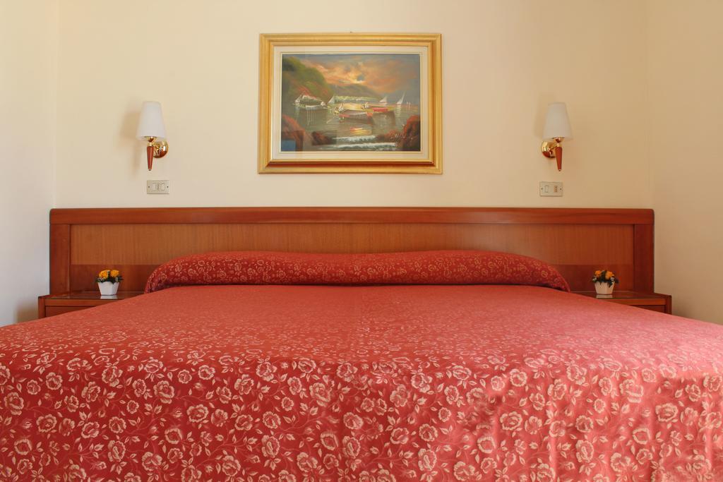 Hotel Delle Nazioni 밀라노마리티마 외부 사진