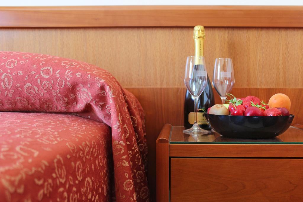 Hotel Delle Nazioni 밀라노마리티마 외부 사진